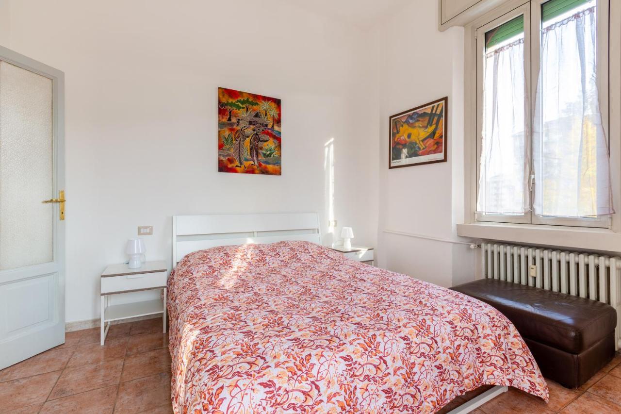 Cosy Apartment Close To Iulm University Milaan Buitenkant foto